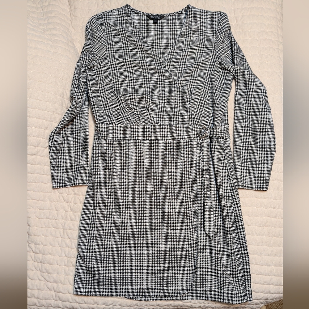 Miss Selfridge Black and White Plaid Long Sleeve Wrap Dress